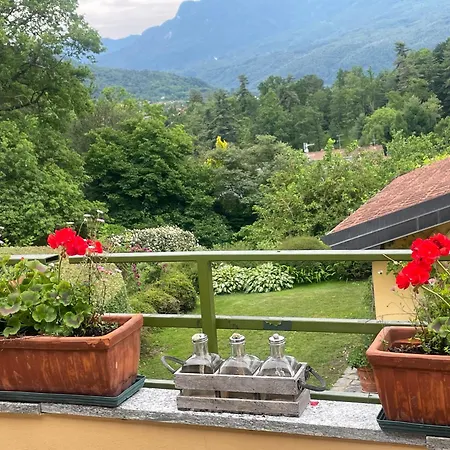 Casetta In Giardino Con Piscina * Luino